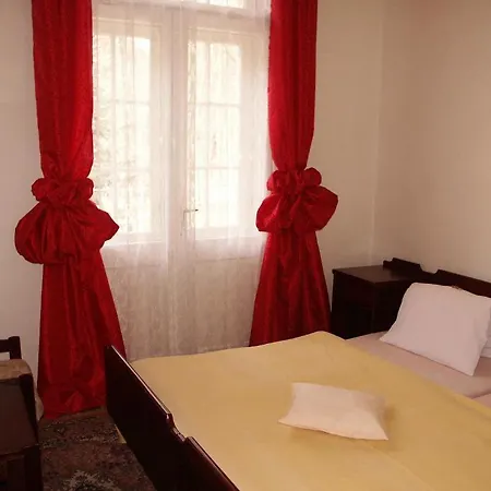Helga Hotell Mariánské Lázně