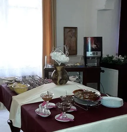 Helga Hotell Mariánské Lázně