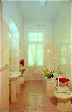Helga Hotell 4*